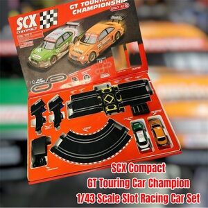 GT Touring Car Champion 1/43 Slot Racing Track Box Set - Orange & Green
